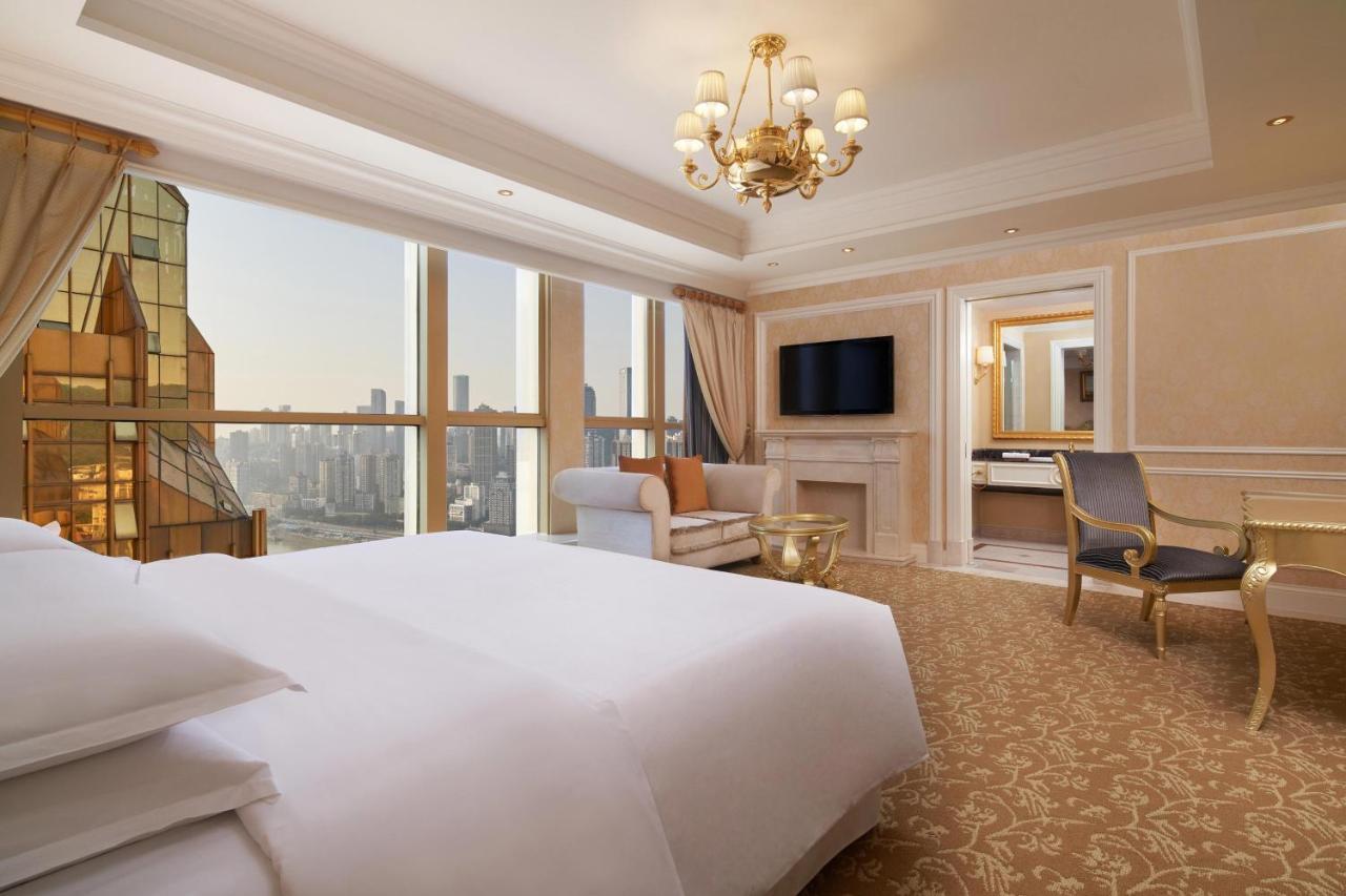 Sheraton Chongqing Hotel Exterior foto