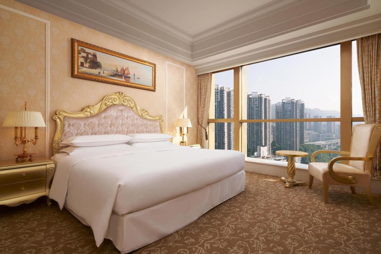 Sheraton Chongqing Hotel Exterior foto