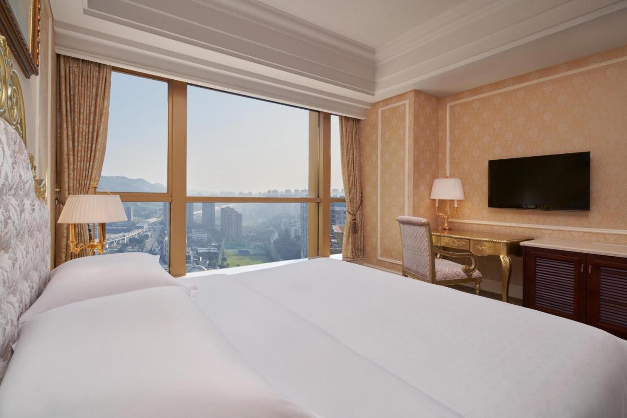 Sheraton Chongqing Hotel Exterior foto