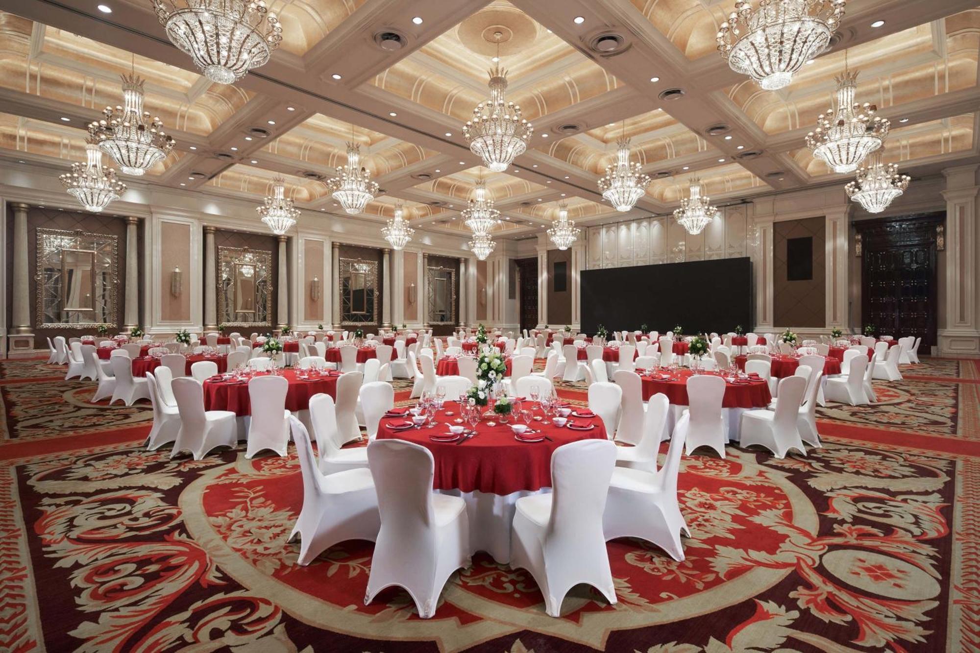 Sheraton Chongqing Hotel Exterior foto